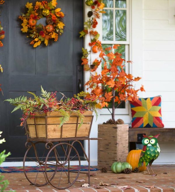 Deck & Patio Accents |   Wooden Wagon Planter/Drink Holder With Wheels Deck And Patio Decor Deck & Patio Accents