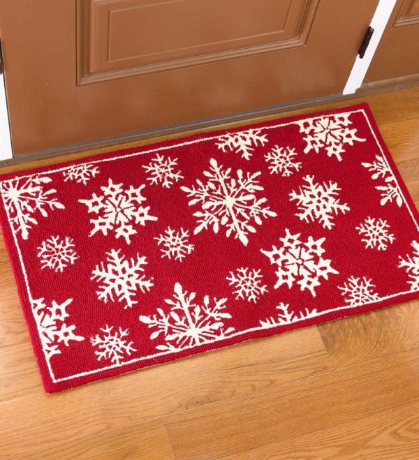 Seasonal Doormats |   Indoor/Outdoor Snowflakes Holiday Hooked Accent Rug Doormats Seasonal Doormats