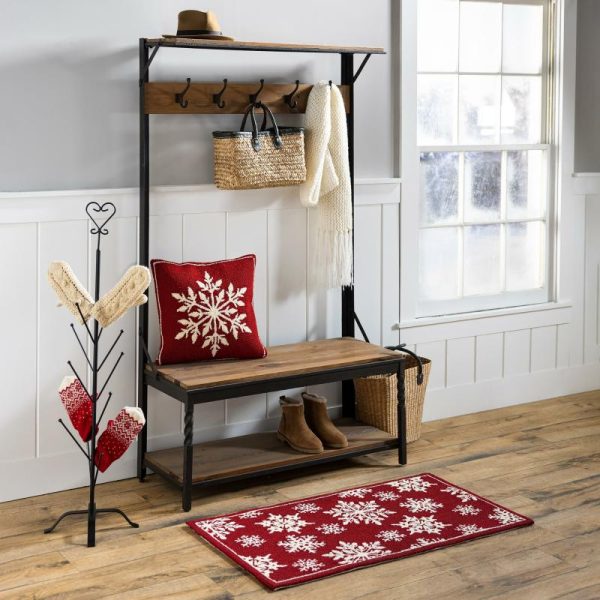 Seasonal Doormats |   Indoor/Outdoor Snowflakes Holiday Hooked Accent Rug Doormats Seasonal Doormats